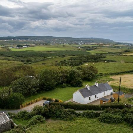 Knockfin Cross Roads Yellow Cottage, Doolin מראה חיצוני תמונה