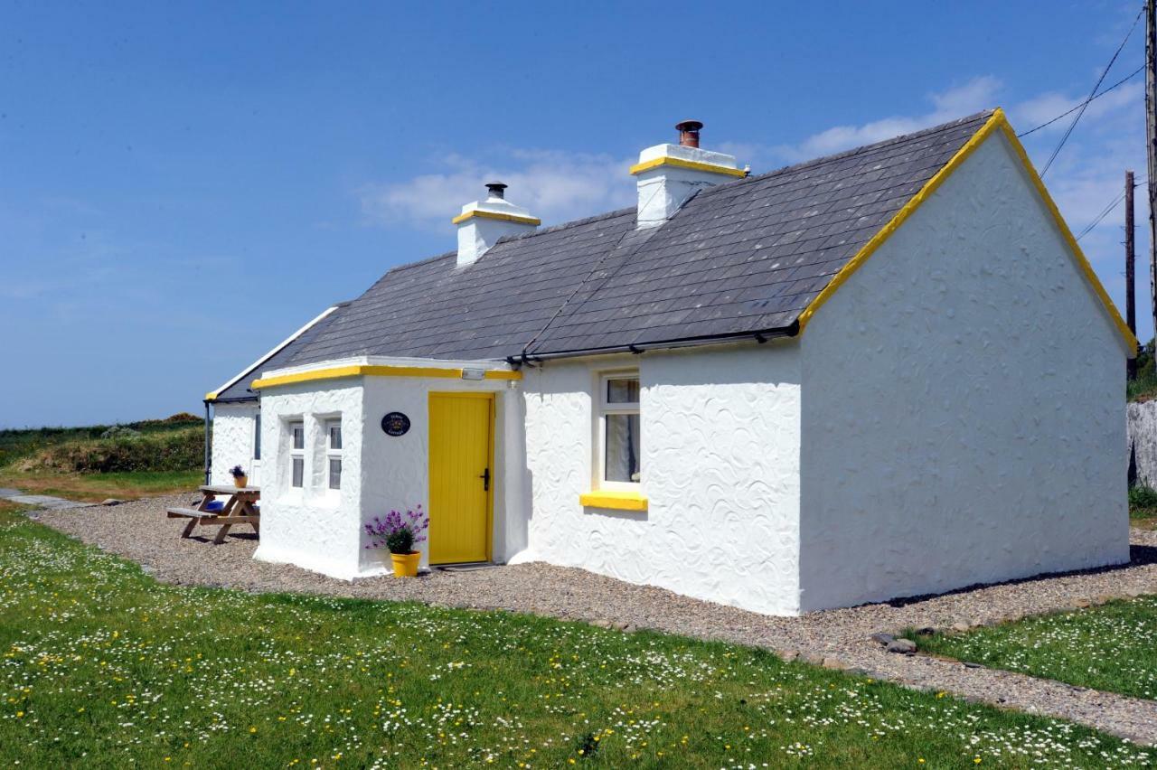 Knockfin Cross Roads Yellow Cottage, Doolin מראה חיצוני תמונה